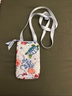 Vera Bradley Quilted Sea Turtle Crossbody Phonecase - Light Blue, Green, Coral